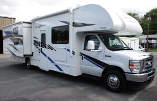 2021 Thor Motor Coach Daybreak 30DB