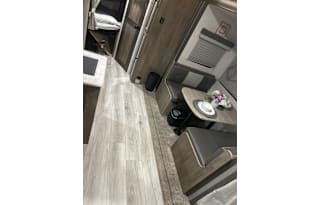 2022Forest River RV Surveyor Legend 240BHLE