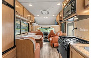 2019 Thor Four Winds 23U S4