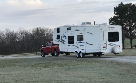 2008 Forest River RV Wildcat 32QBBS