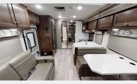 2020 Forest River RV Sunseeker 3050S Ford