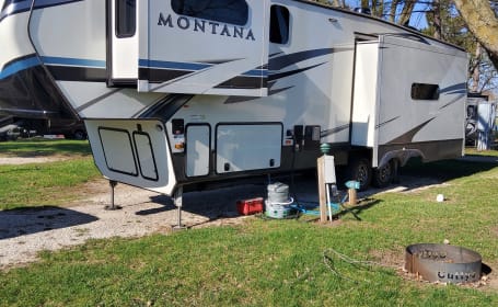 2021 Keystone RV Montana 3231CK