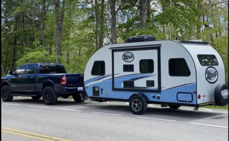 Great Camper for Couples!