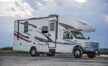 Your Easy Drivin' Getaway RV-Free Gift Card