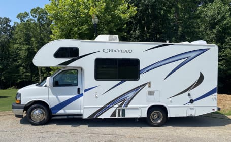2020 Thor Motor Coach Chateau (24FT Easy Drive!)