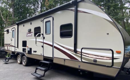 2017 Dutchmen Coleman Light 3015BH