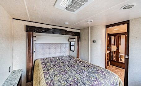 Rv Rental Lake Havasu Az Motorhome Camper Rentals In Az