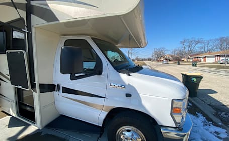 rv rental chicago area