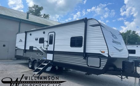 Unit 4 - '22 Jayco with bunks & outside kitchen