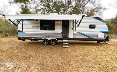 Family & Pet Friendly Toy Hauler Off Grid Capable