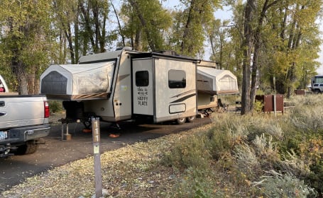 2018 FR Rockwood Roo  "Roomy" Hybrid Camper