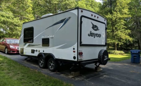 Home Away From Home. '17 Jayco x19h Camp Trailer.