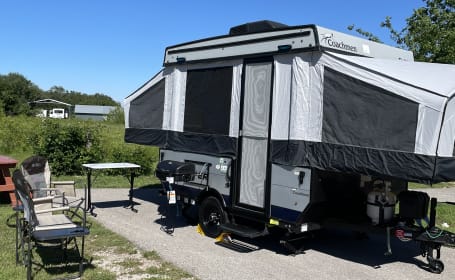 2022 Coachmen RV Clipper Camping Trailers 806XLS