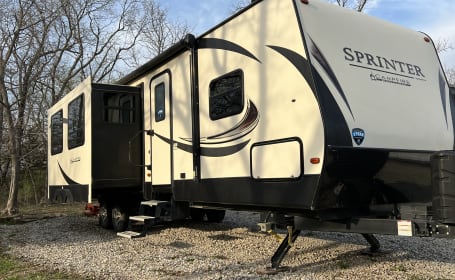 2019 Keystone Sprinter Campfire 33BH Delivery Only