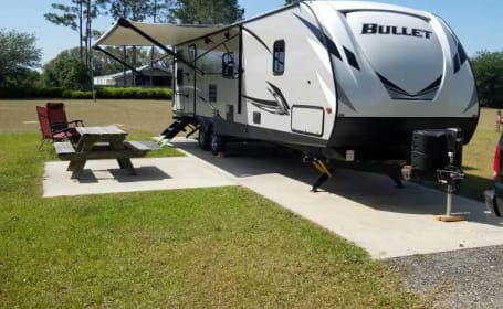 33' Camping in Style - INSURANCE INCLD- Golf Cart