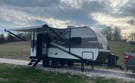 BRAND NEW! Your vacation home on wheels!