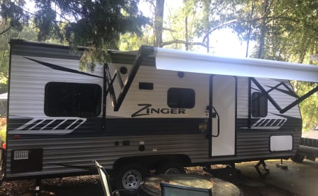 Great modern camper fun and easy to use!