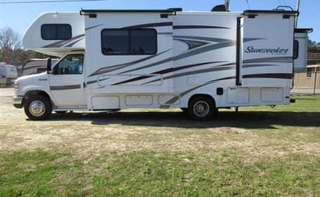 2016 Forest River RV Sunseeker 2500TS Ford
