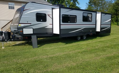 2018 Pioneer Bunkhouse DS 320