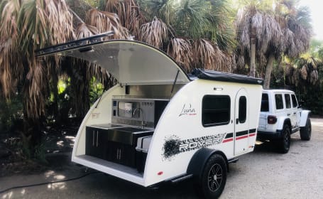 2020 ROVER RV -  “Look at me! Rent me!”