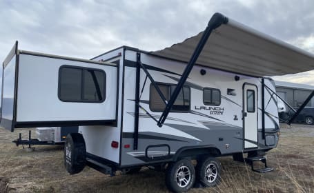 2018 Starcraft Launch Outfitter 7 19BHS