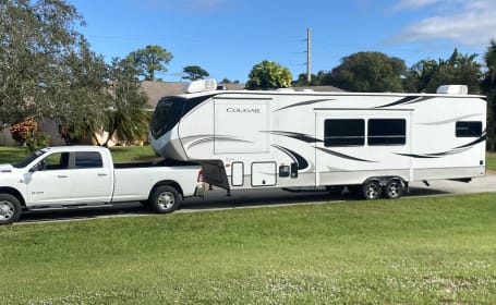 2021 Keystone RV Cougar 364BHL  **DELIVERY ONLY**