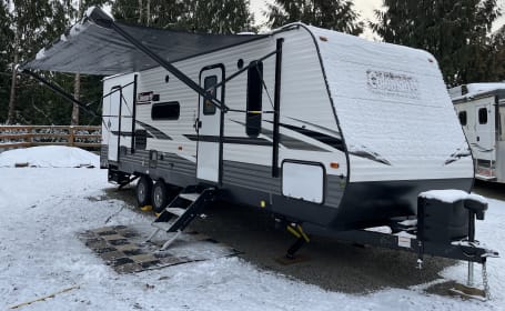New 26' Bunkhouse - no insurance or pet fee!