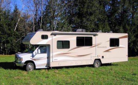 Amazing Winnebago with all space you could want!