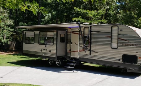 2016 Forest River RV Cherokee 304R