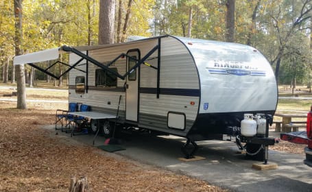 Let's go camping! 2020 Gulf Stream