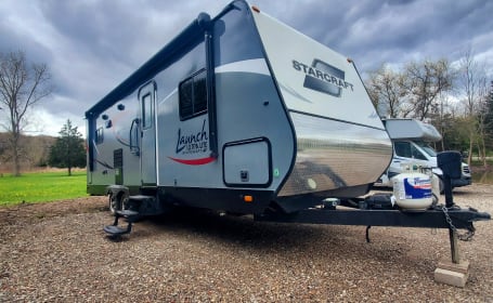 Affordable, Easy to Tow Camper!