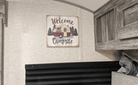 NEW 2021-Fully Delivered, Set-Up, & Stocked Camper