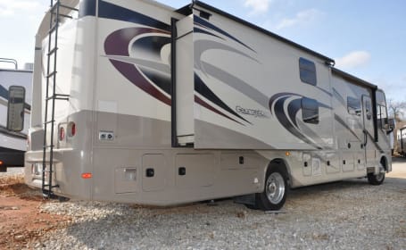 2017 Forest River RV Georgetown 5 Series 36B5