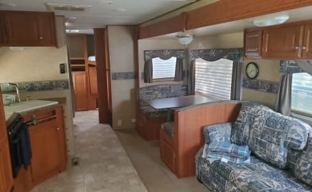 Adventure Awaits in this Perfect Travel Trailer!