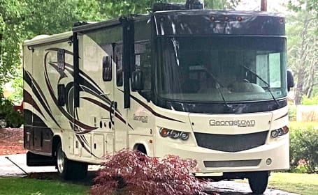 2016 Forest River RV Georgetown 364TS