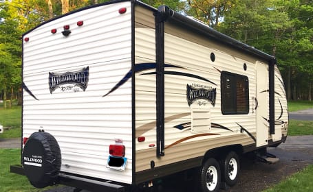 Wildwood 201BHXL ,Bunkhouse, Light Weight, Excellent Condition, Easy To Tow