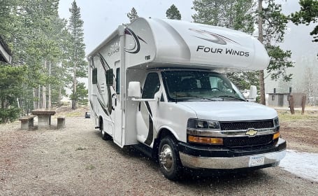 2020 Thor Motor Coach Four Winds 22B Chevy