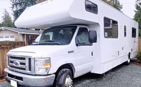 >>>| Family and Pet friendly RV |<<<