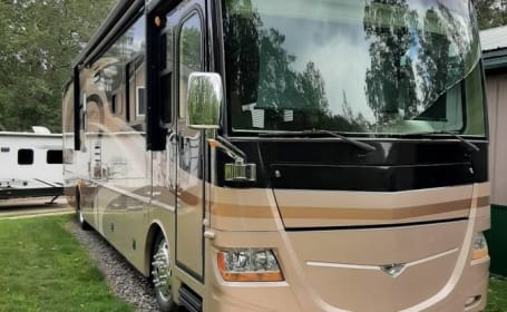 2008 Fleetwood RV Discovery 39R