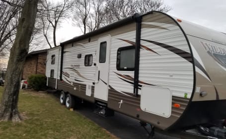 2018 Wildwood 31 QBTS by Forest River