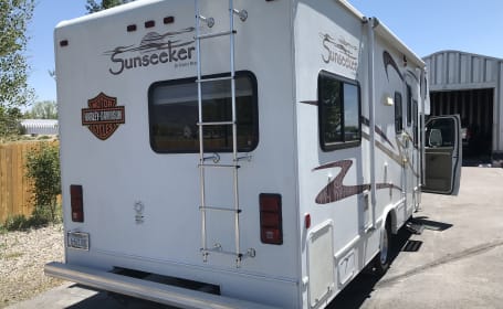 2007 Forest River RV Sunseeker 2250 Ford