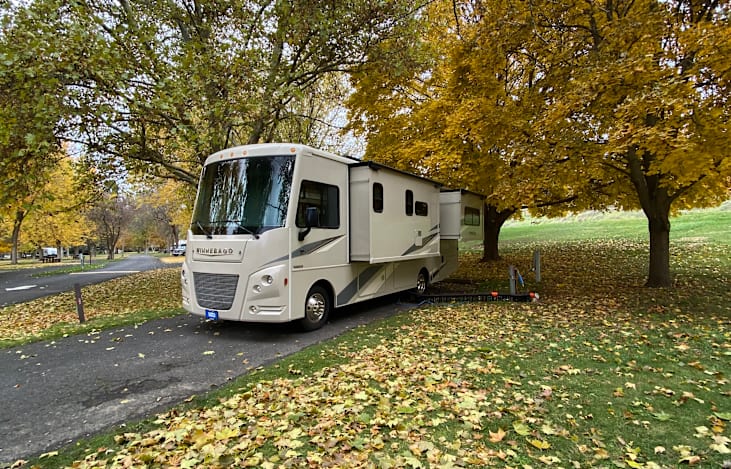Experience the freedom of the great outdoors while enjoying the comforts of home—traveling has never felt so good!