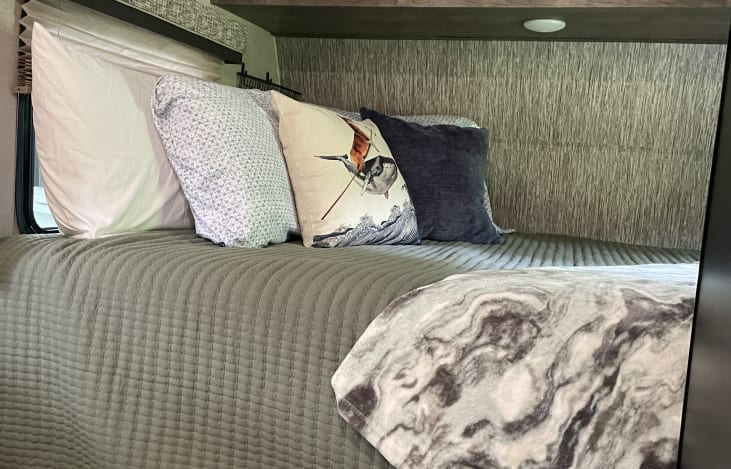 queen bed