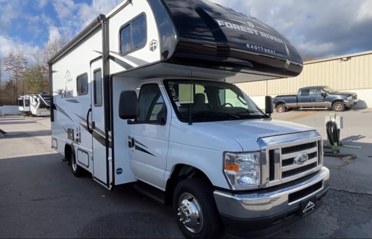 BRAND NEW AWESOME FAMILY RV