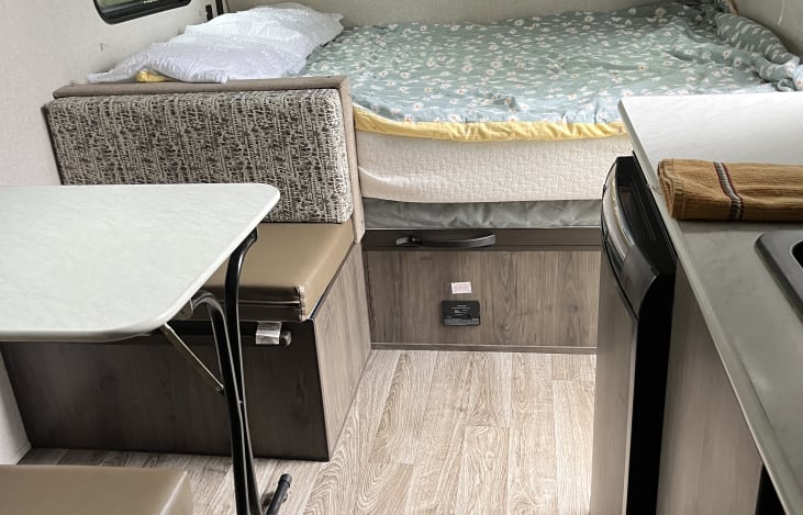 Full size bed with new 6” mattress. Tv and usb ports.