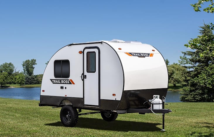 Trail Boss 160FK door side view