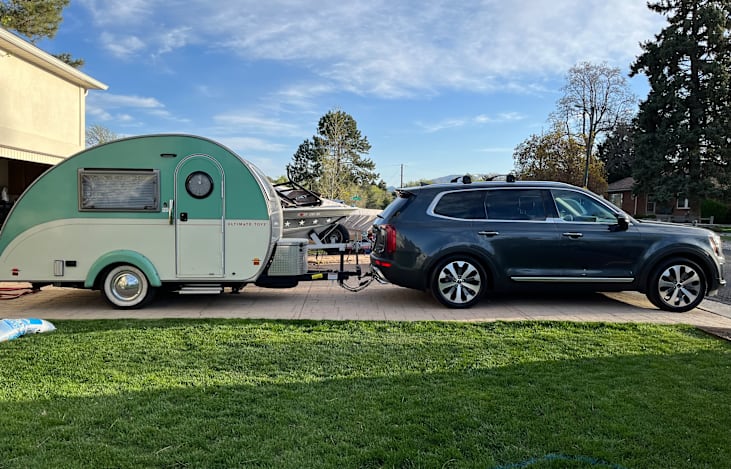 In Utah visiting family and camping.  In this picture I'm pulling the camper with my old 2011 Mazda CX9.