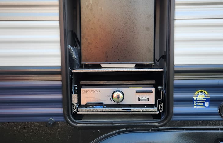 Outdoor micro kitchen