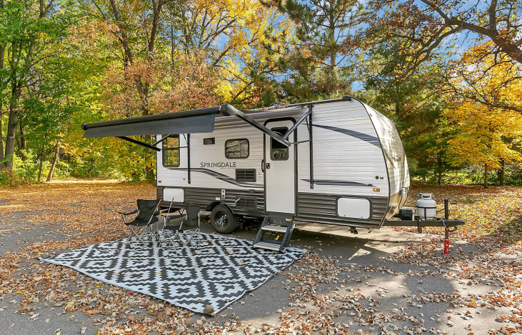 Lightweight camper can be pulled with a mid-size SUV
