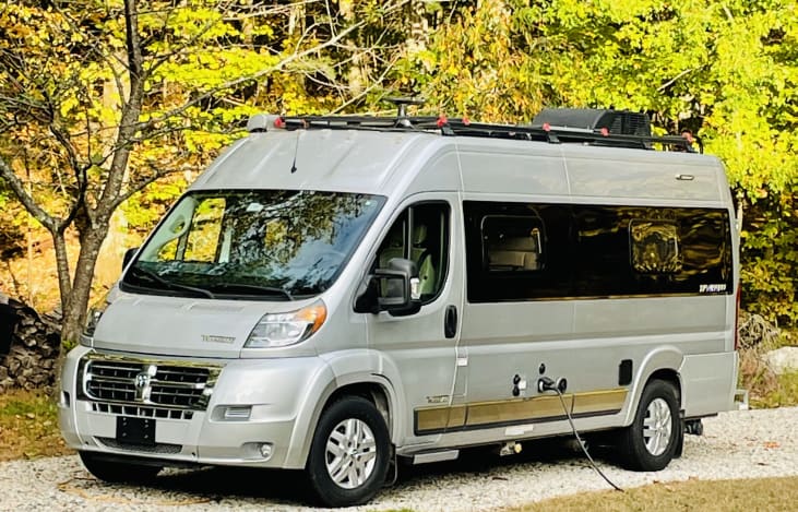 Winnebago Travato 59GL